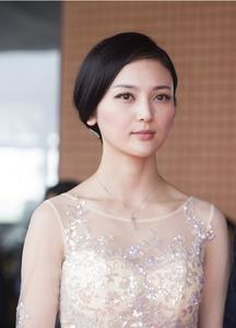 bwin live help Keluarga Luo Luo Shuirou juga telah merobek kontrak pernikahan dengan keluarga pernikahannya.
